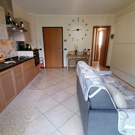 La Casa Di Sara In Valsassina Διαμέρισμα Introbio Εξωτερικό φωτογραφία